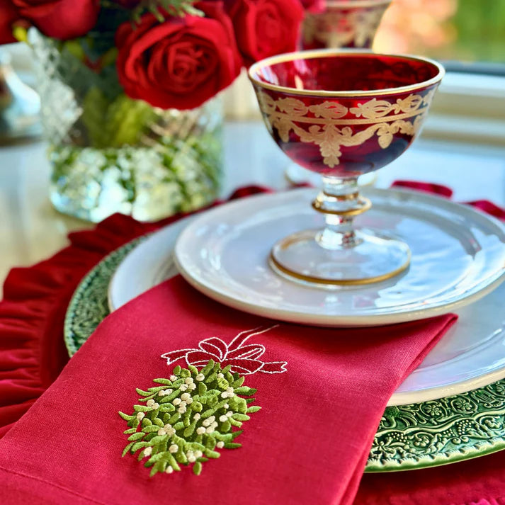 Mistletoe Ball Tri-Fold Napkin, Set of 4