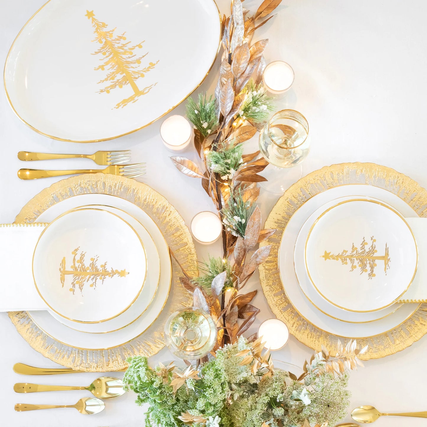 Vietri Medici Natale Oval Platter