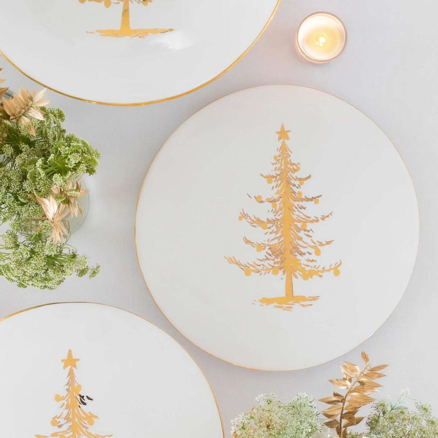 Vietri Medici Natale Tart Plate