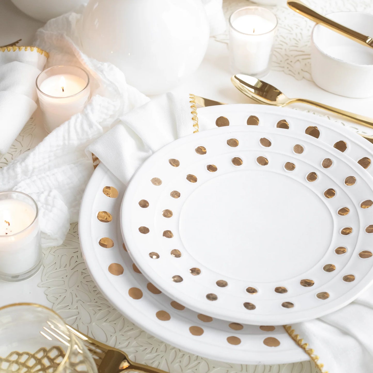 Vietri Medici Gold Salad Plate