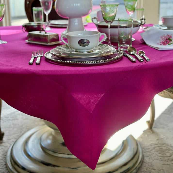 Magenta Table Square