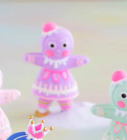 Glitterville Small Tabletop Rainbow Gingers, 8"