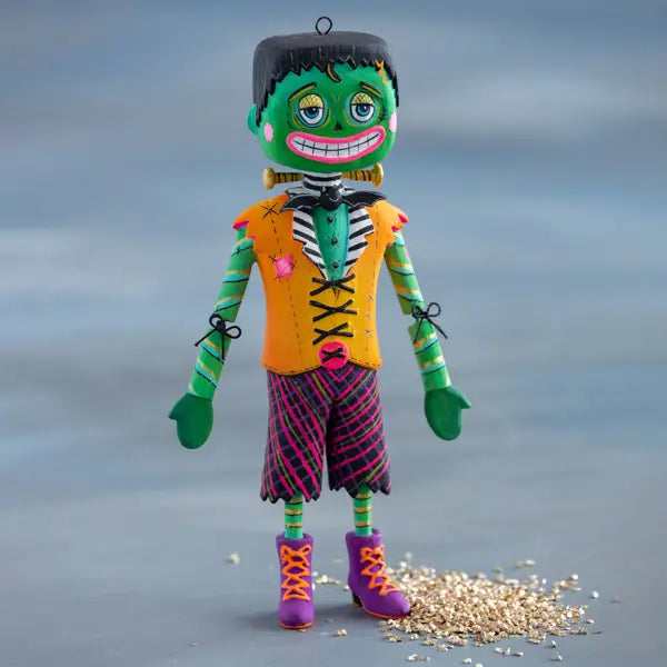 Glitterville Swanky Franky Orn, Resin