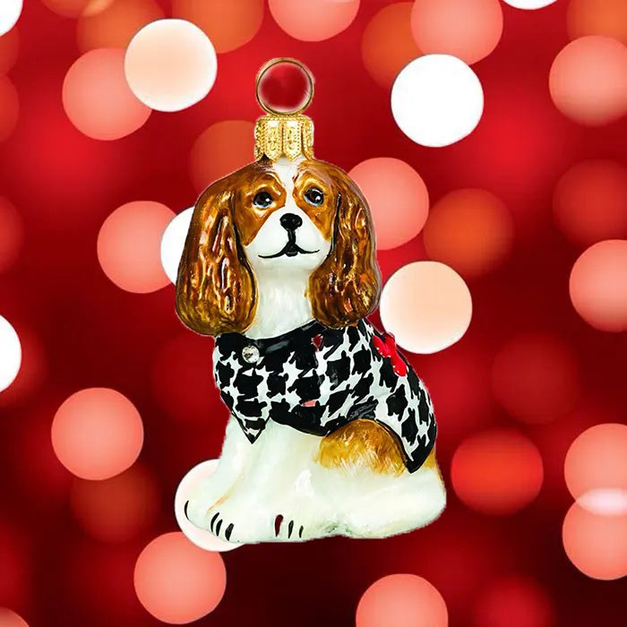 Cavalier King Blenheim with  Hounds Tooth Coat Ornament