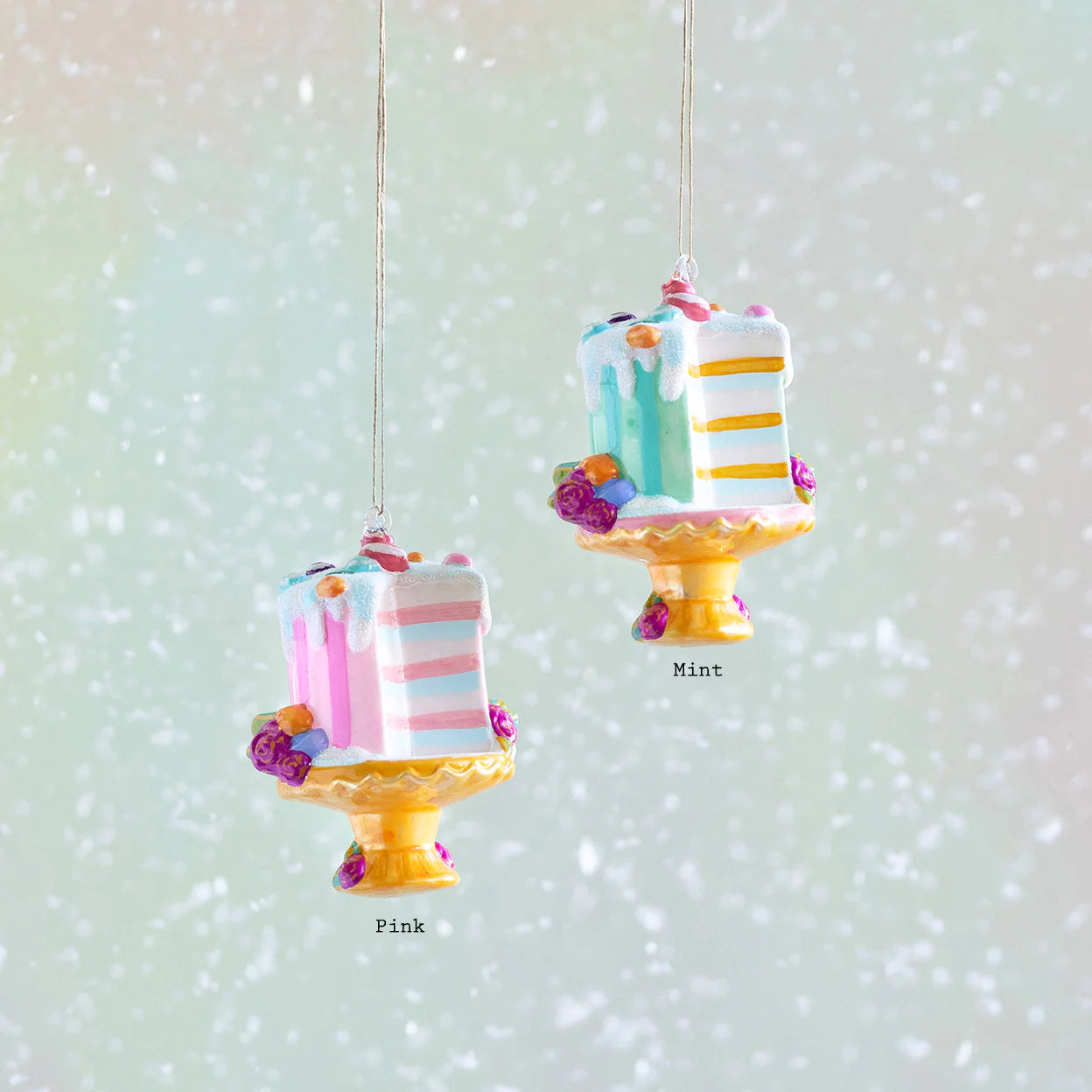 Macaroon Cake Ornament