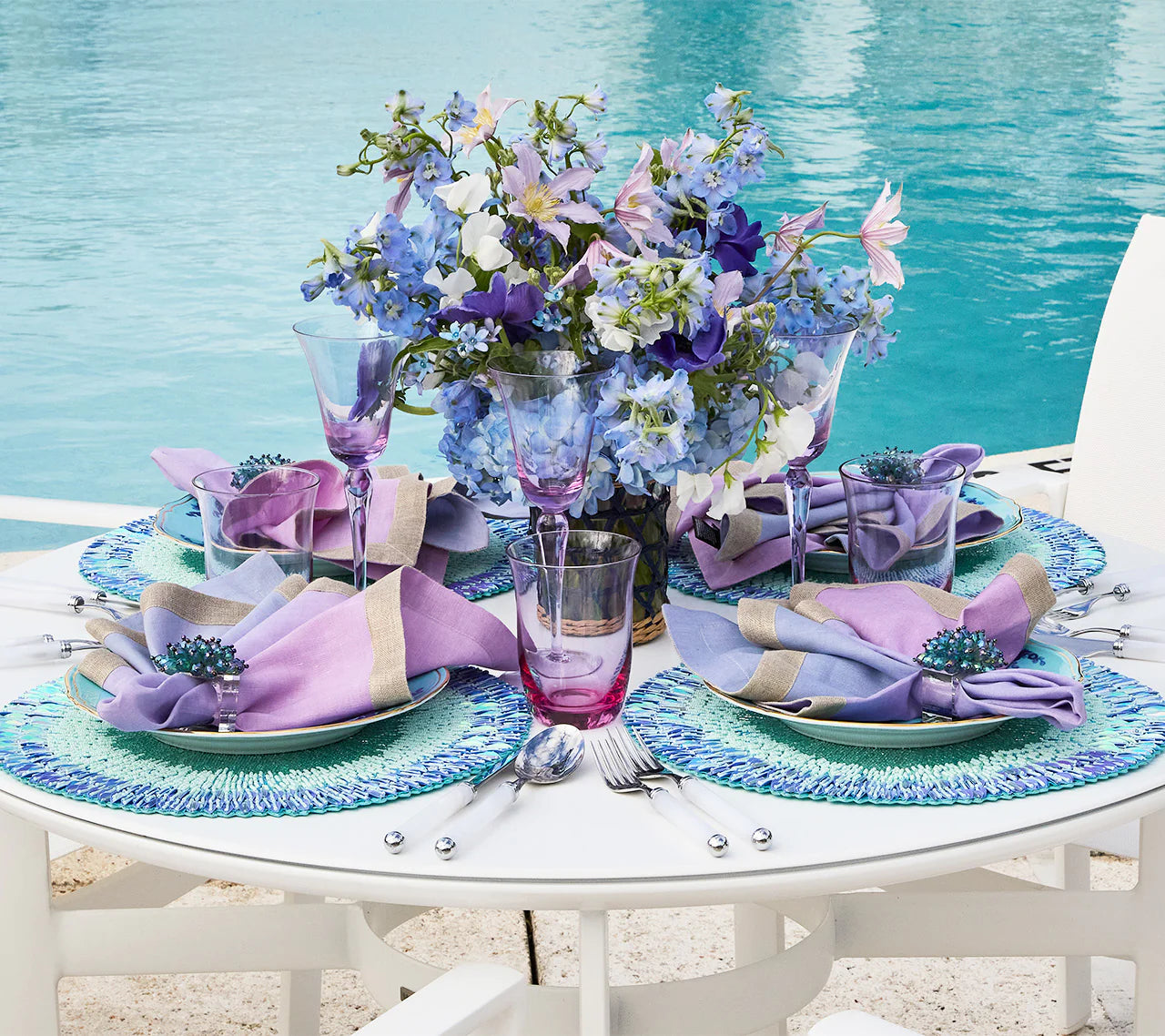 Ray Placemat in Periwinkle & Seafoam, Set of 2