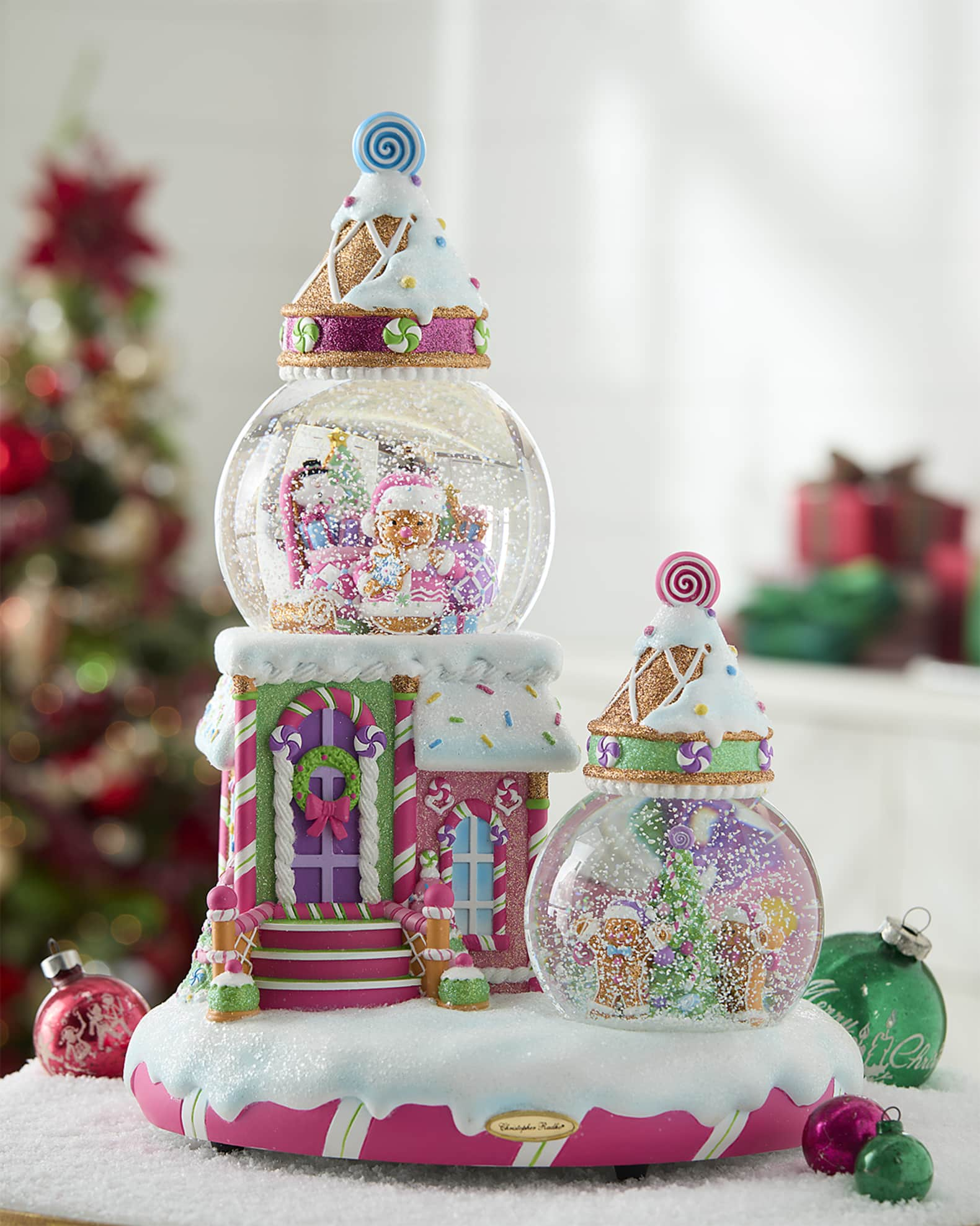 Gingerbread Holiday Home Snowglobe